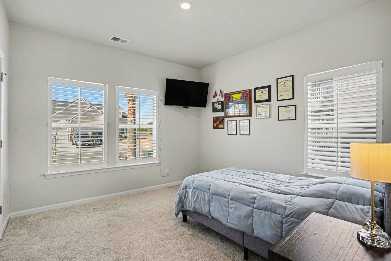 159 Albatross Way  Photo 20