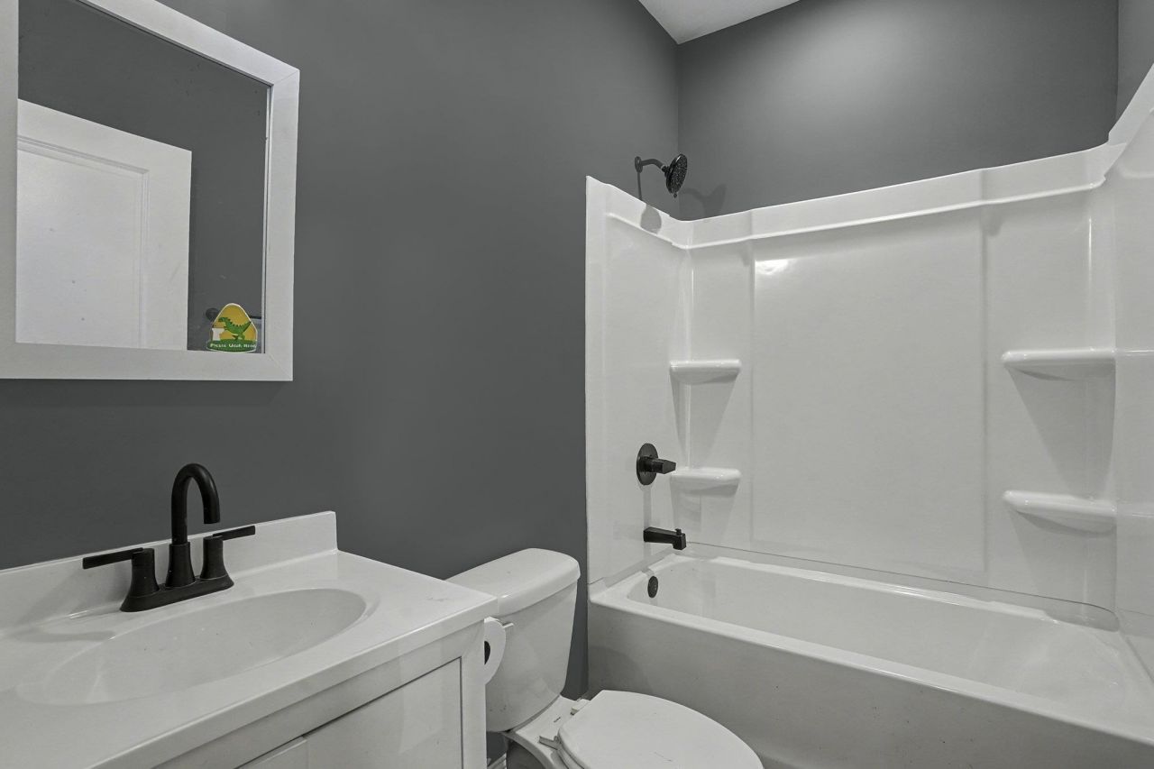 2520 Suzanne Dr.  Photo 22