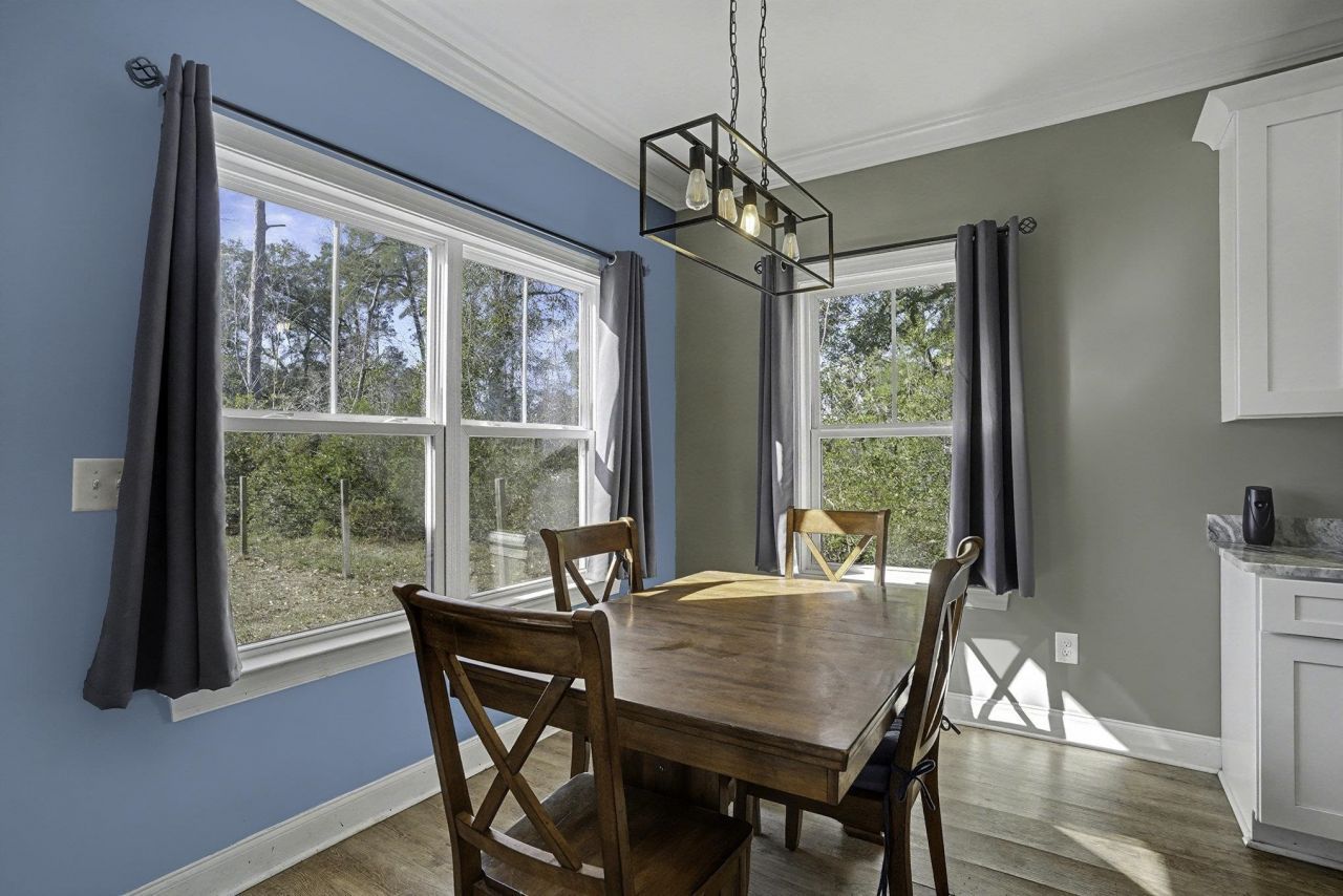 2520 Suzanne Dr.  Photo 9