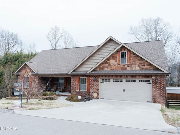 7248 Thornbrook Lane, Powell, TN 37849