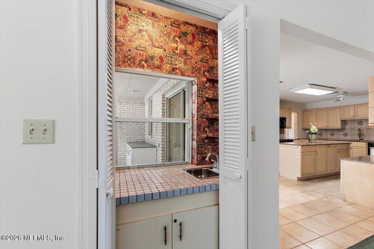 10116 Deerwood Club Road, Jacksonville, FL 32256 Photo