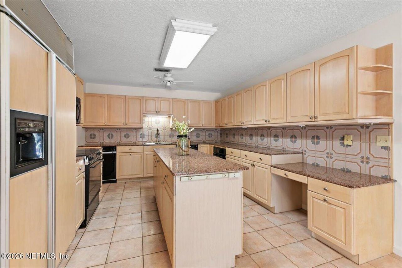 10116 Deerwood Club Road, Jacksonville, FL 32256 Photo