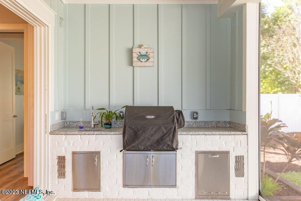 264 Ocean Boulevard, Atlantic Beach, FL 32233 Photo