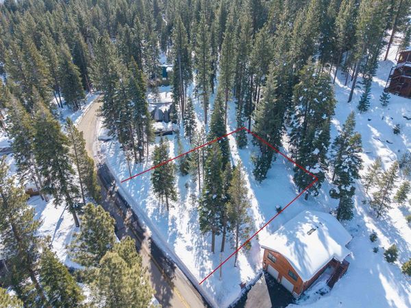 12400 Rainbow Drive, Truckee, CA 96161
