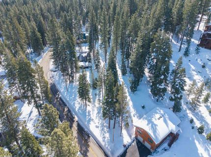 12400 Rainbow Drive, Truckee, CA 96161 Photo