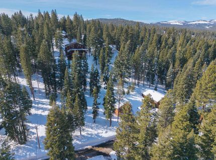 12400 Rainbow Drive, Truckee, CA 96161 Photo