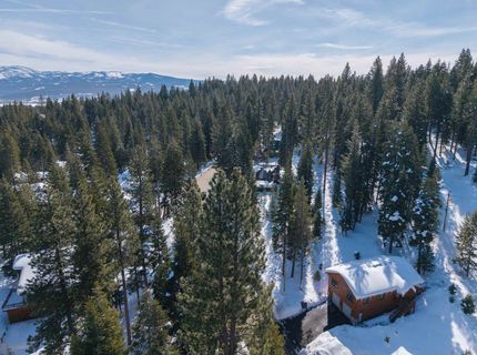 12400 Rainbow Drive, Truckee, CA 96161 Photo