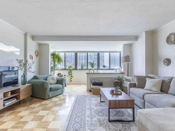 6 Whittier Place, Unit 14G, Boston, MA 02114