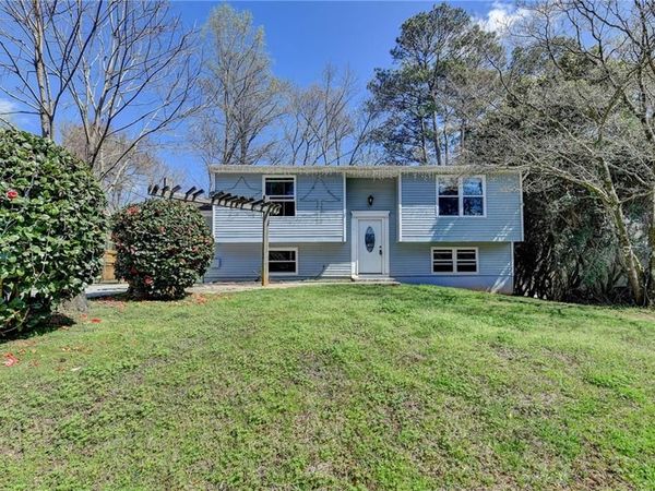 1373 Wing Foot Ways, Norcross, GA 30093