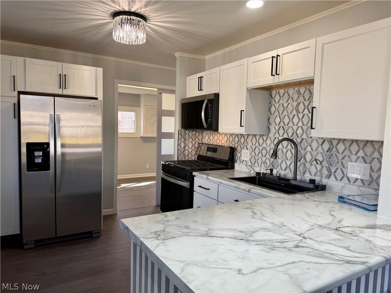 4429 Norfolk Avenue , Lorain, OH 44055 Photo 13