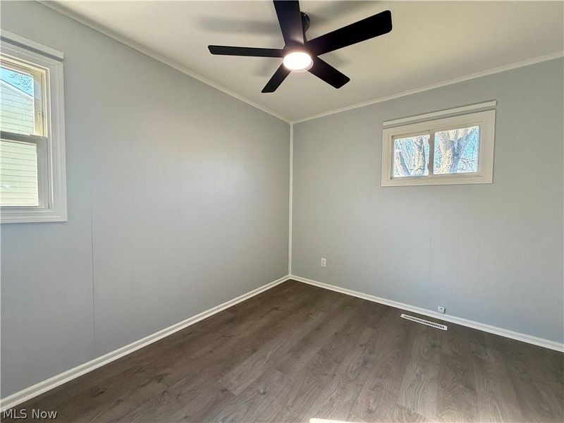 4429 Norfolk Avenue , Lorain, OH 44055 Photo 22