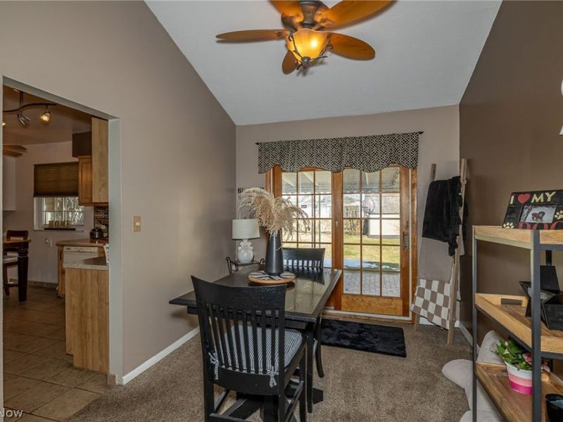 423 E Decker Drive , Seven Hills, OH 44131 Photo 10