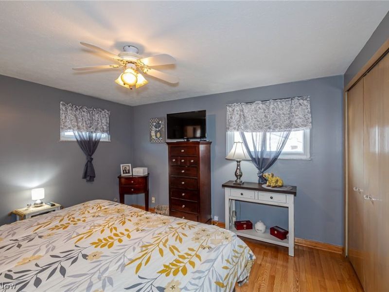 423 E Decker Drive , Seven Hills, OH 44131 Photo 31