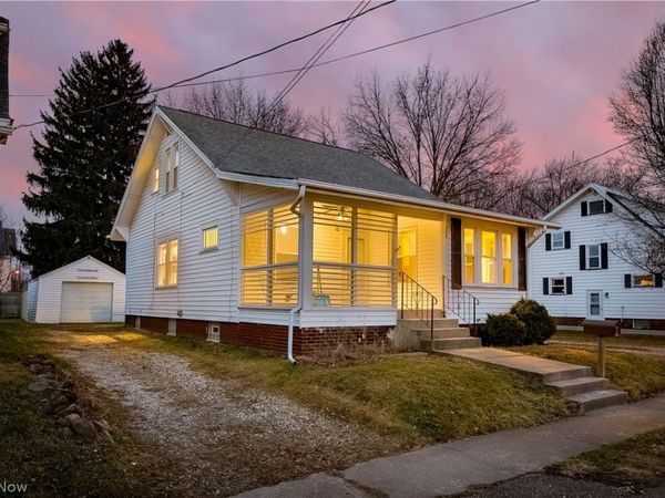 230 Superior Street , Louisville, OH 44641