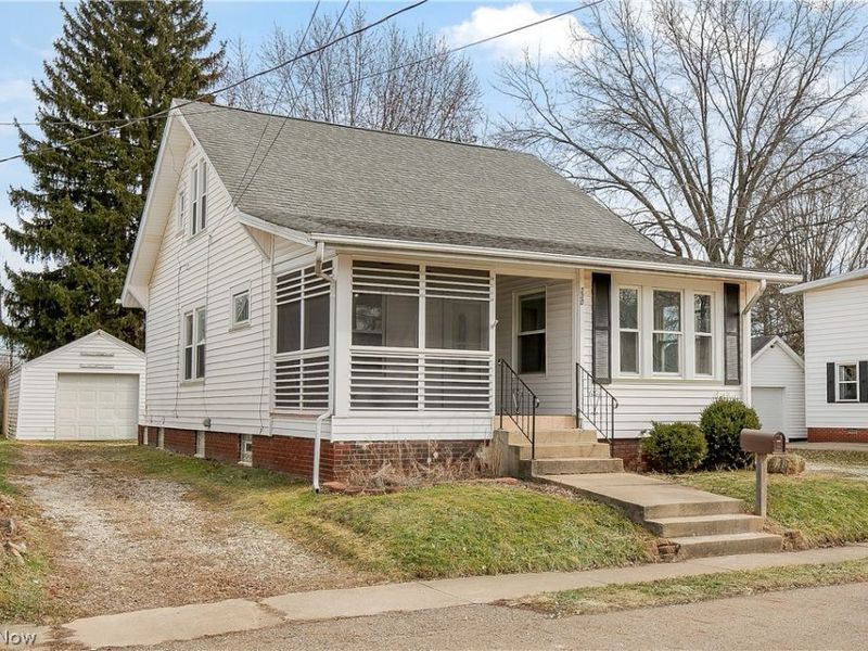 230 Superior Street , Louisville, OH 44641 Photo 4