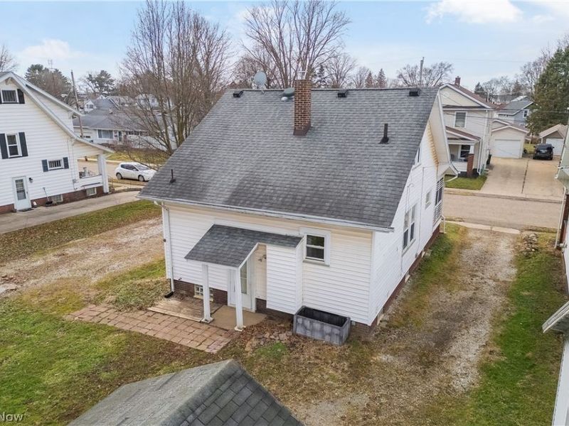 230 Superior Street , Louisville, OH 44641 Photo 7