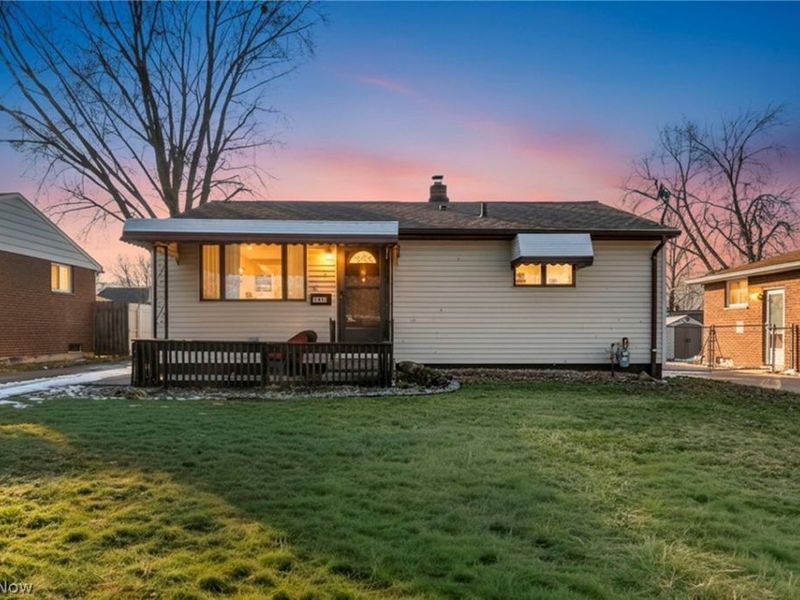 6386 Sandfield Drive , Brook Park, OH 44142 Photo 1