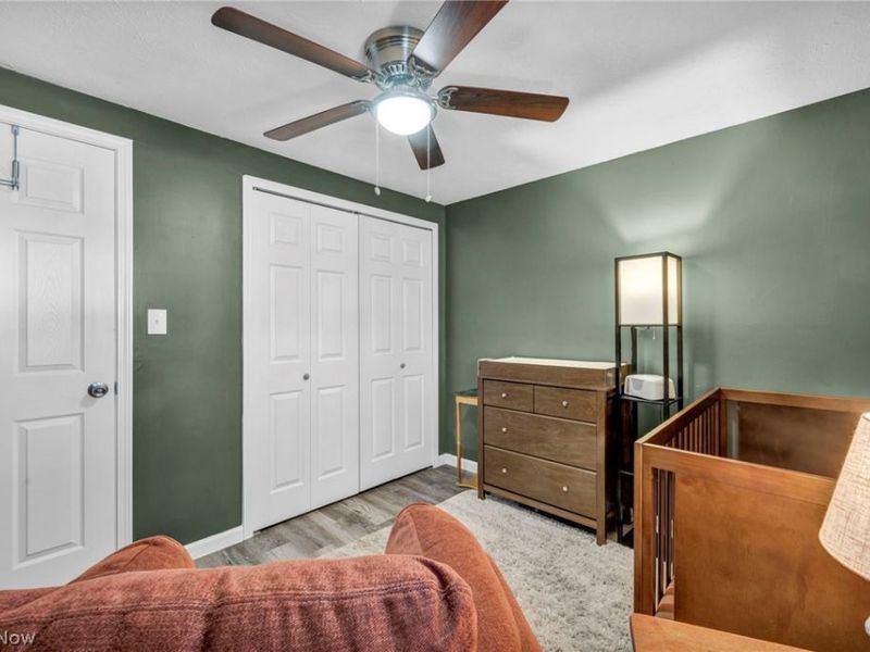 6386 Sandfield Drive , Brook Park, OH 44142 Photo 14