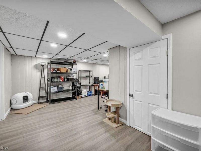 6386 Sandfield Drive , Brook Park, OH 44142 Photo 20