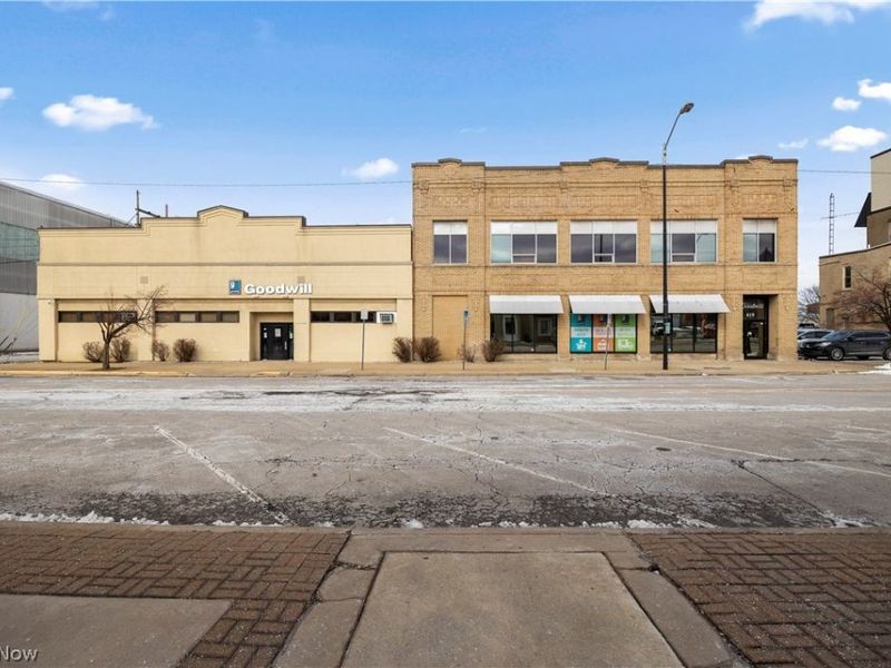 419 W Market Street , Sandusky, OH 44870 Photo 1