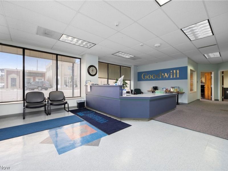 419 W Market Street , Sandusky, OH 44870 Photo 11