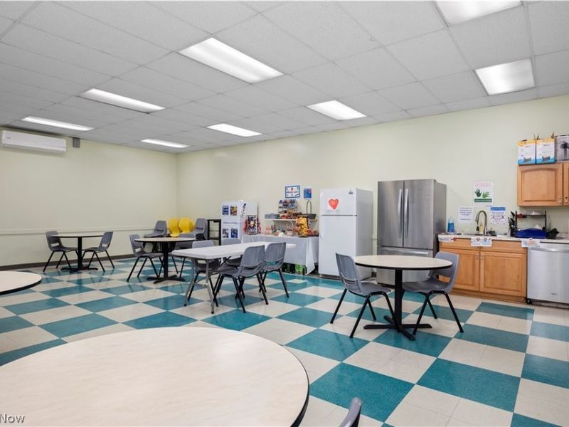 419 W Market Street , Sandusky, OH 44870 Photo 44