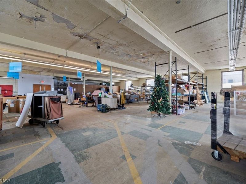 419 W Market Street , Sandusky, OH 44870 Photo 48