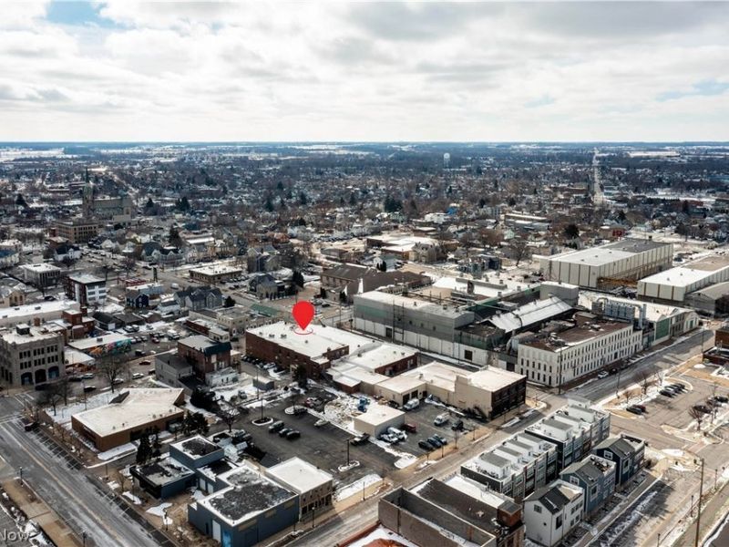 419 W Market Street , Sandusky, OH 44870 Photo 8