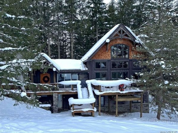 18 Easy Street, Ellicottville, NY 14731