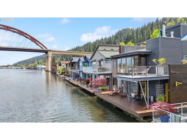 14569 NW Larson RD, Unit 13, Portland, OR 97231