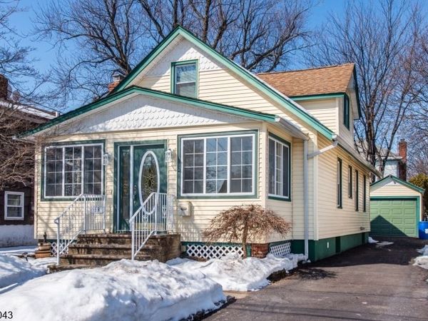 18 Johnson St, Clifton, NJ 07014