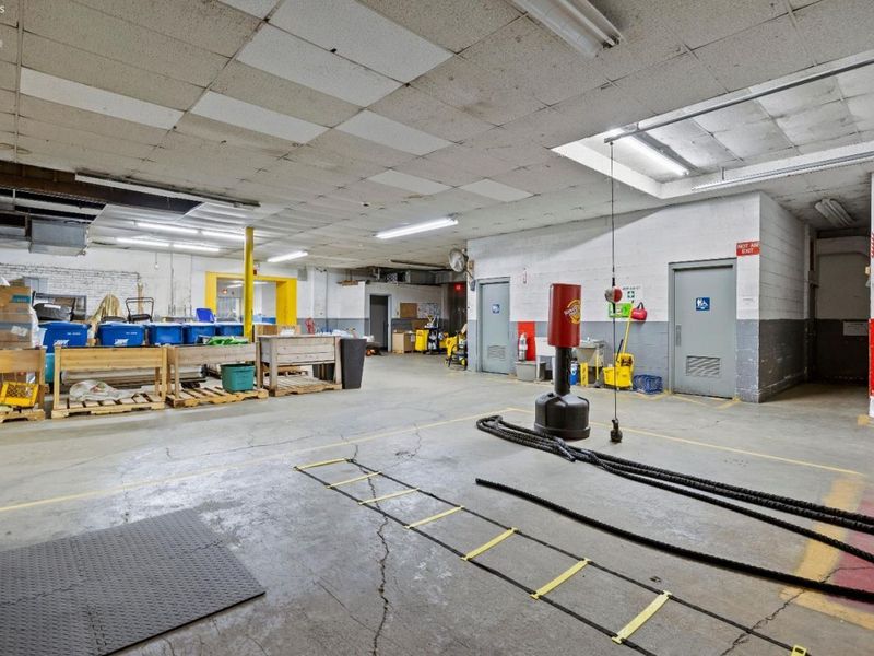 419 W Market Street, Sandusky, OH 44870 Photo 24