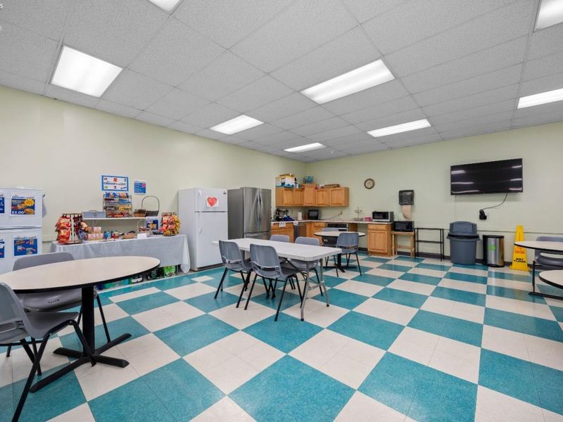 419 W Market Street, Sandusky, OH 44870 Photo 45