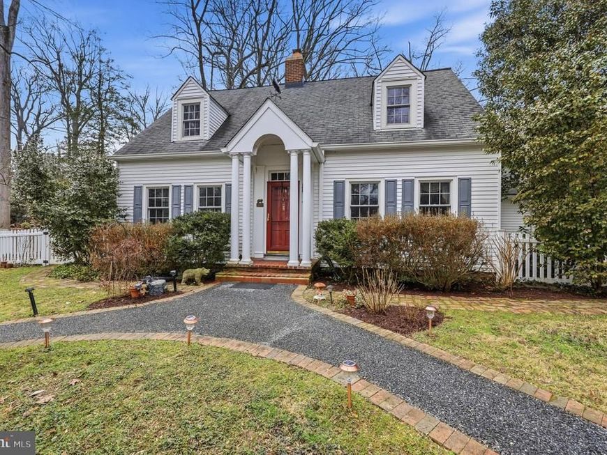 4701 Argyle Avenue, Garrett Park, MD 20896 Main Photo