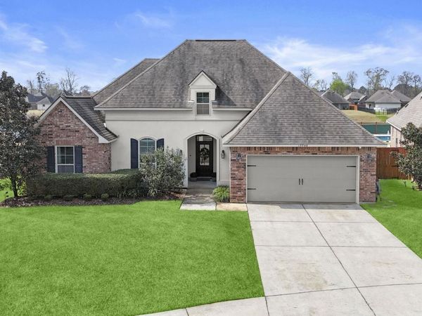 17746 Waterloo Dr, Baton Rouge, LA 70817
