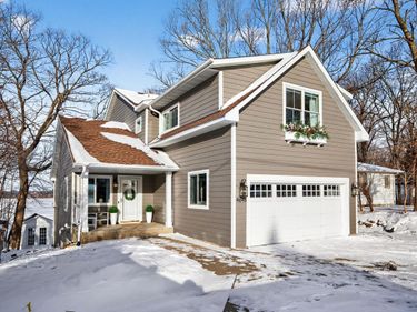 4648 S Lake Sarah Drive, Maple Plain, MN 55359