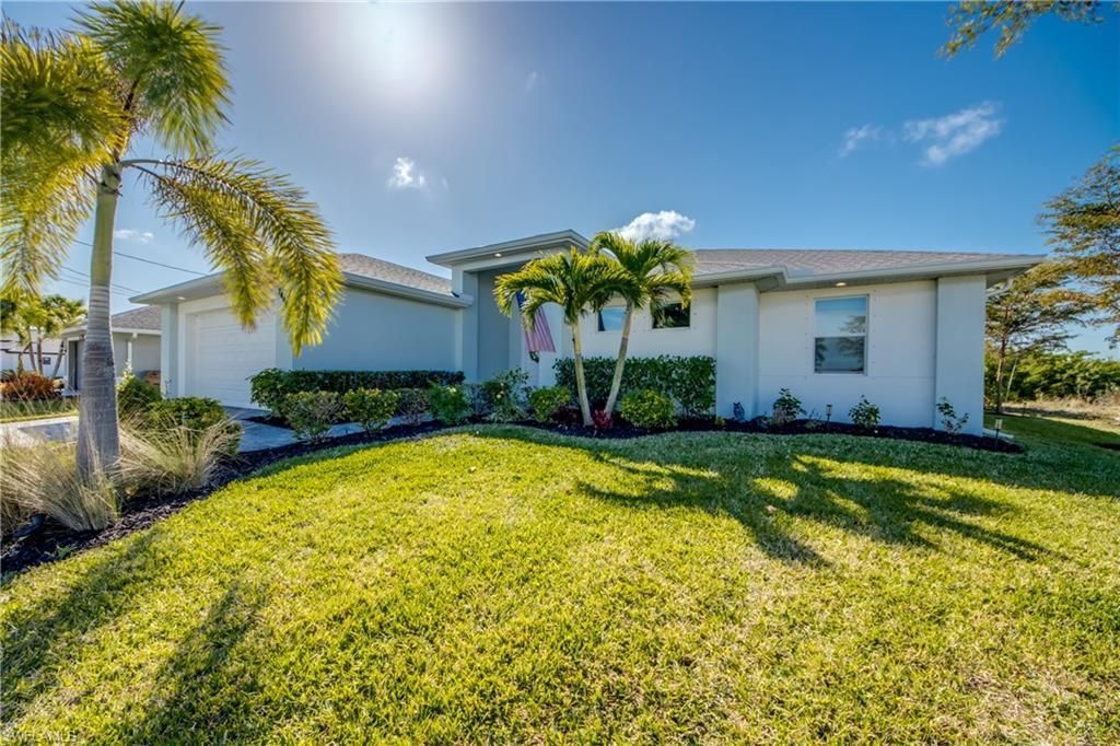 1448 SW 1st St, Cape Coral, FL 33991 Photo