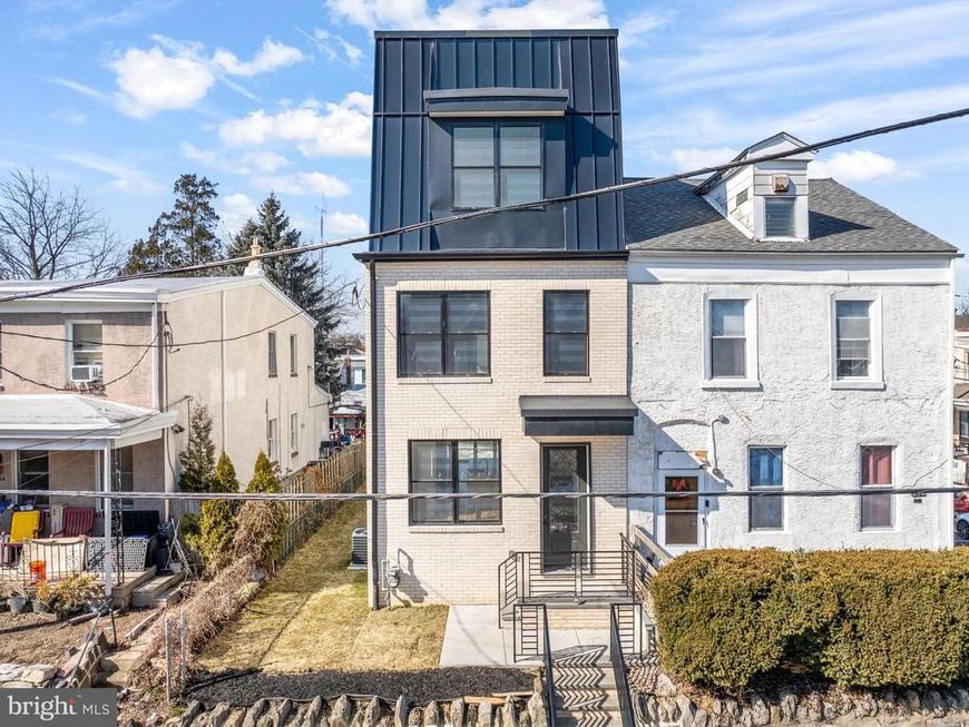 268 Dupont Street, Philadelphia, PA 19128 Main Photo