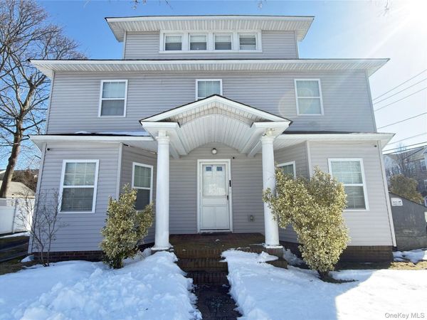 48 Church Street , Patchogue, NY 11772