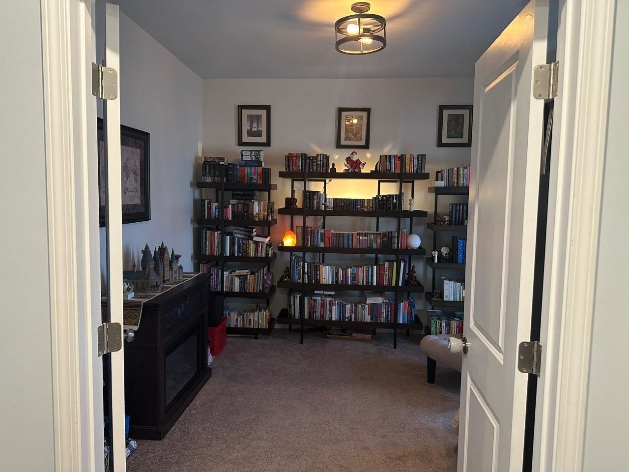 4940 Sandlewood Dr. Photo 4