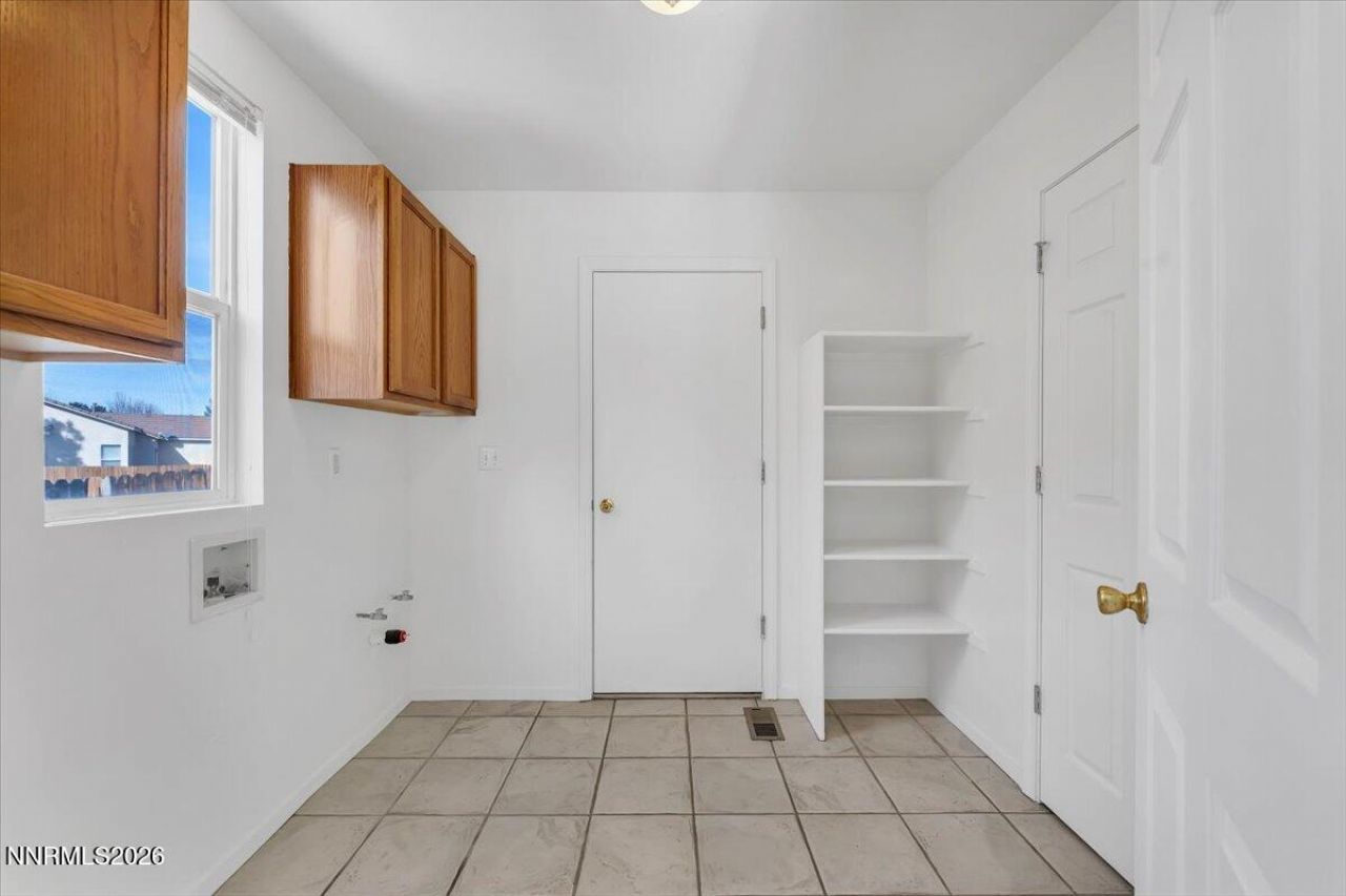 7655 Los Lagos Avenue, Sparks, NV 89436 Photo