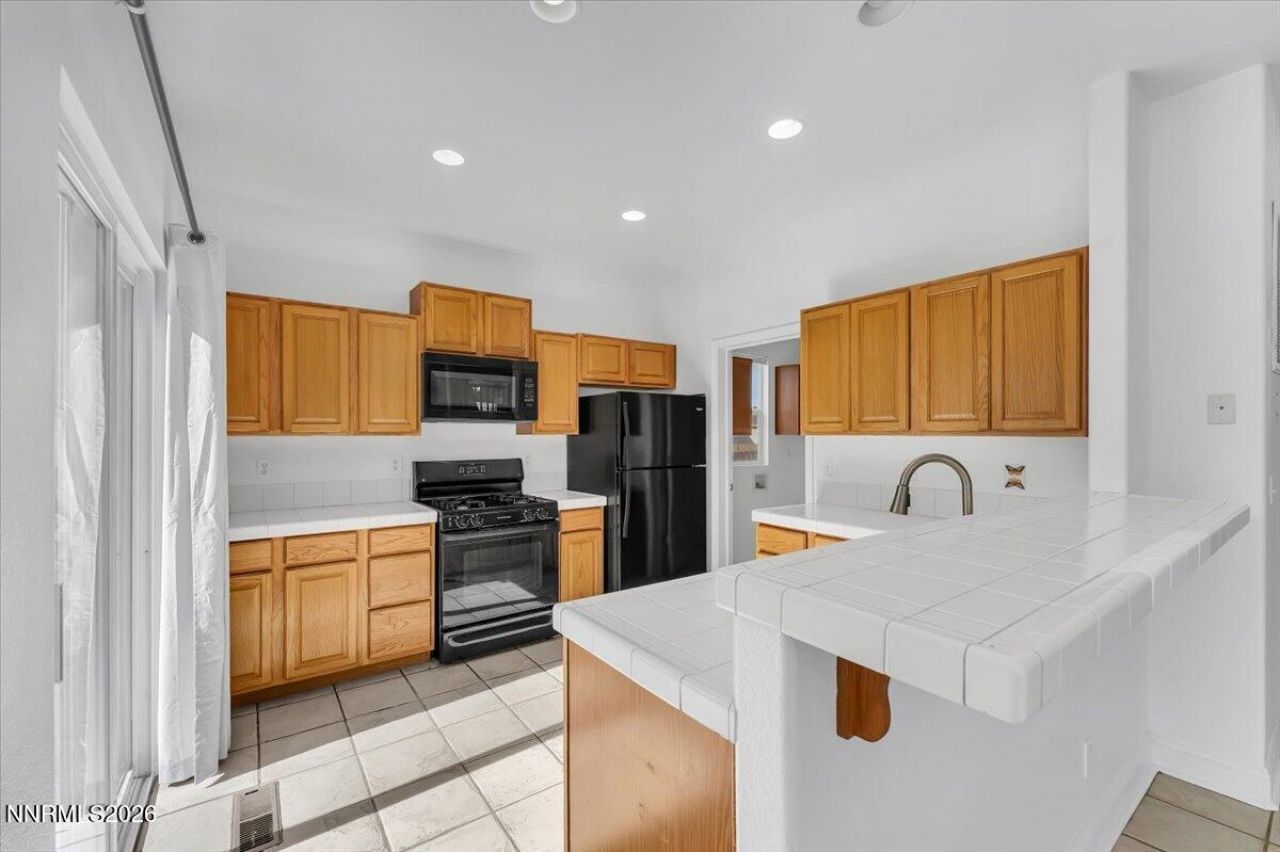 7655 Los Lagos Avenue, Sparks, NV 89436 Photo
