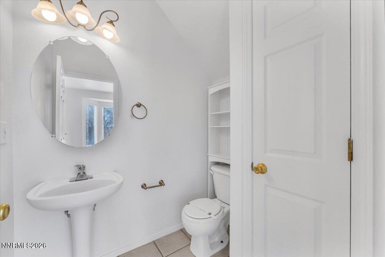 7655 Los Lagos Avenue, Sparks, NV 89436 Photo