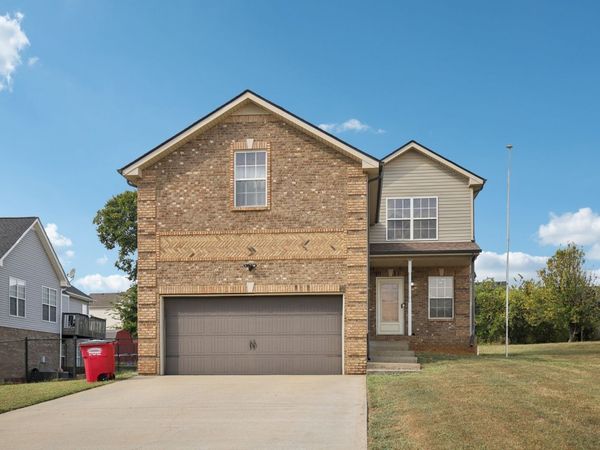 139 Buttermere Dr , Clarksville, TN 37040