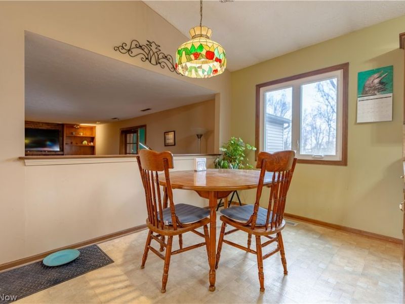 6167 Redford Road NW, North Canton, OH 44720 Photo 10