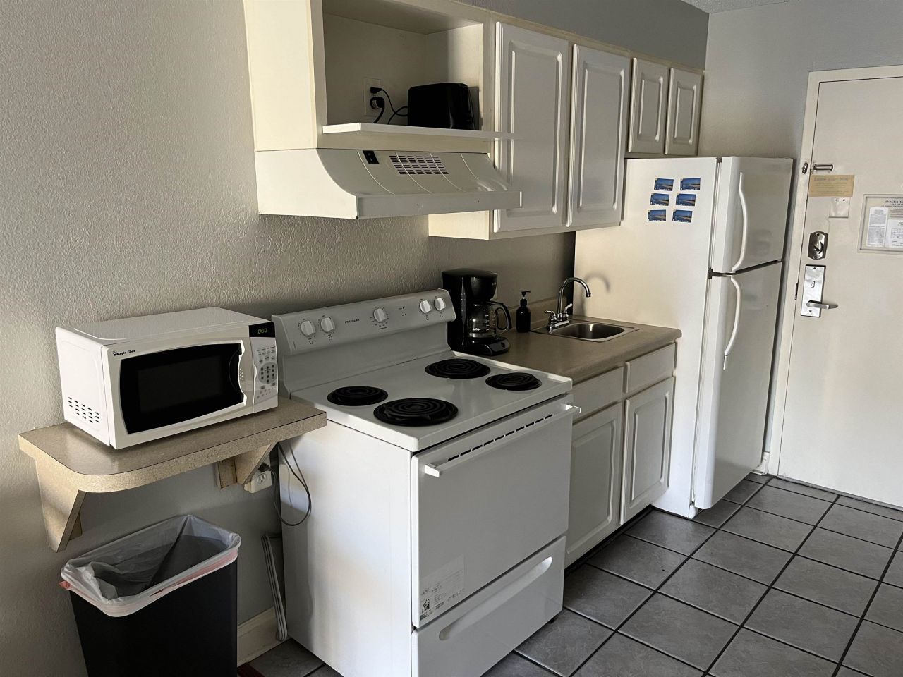 1207 S Ocean Blvd.  Photo 8