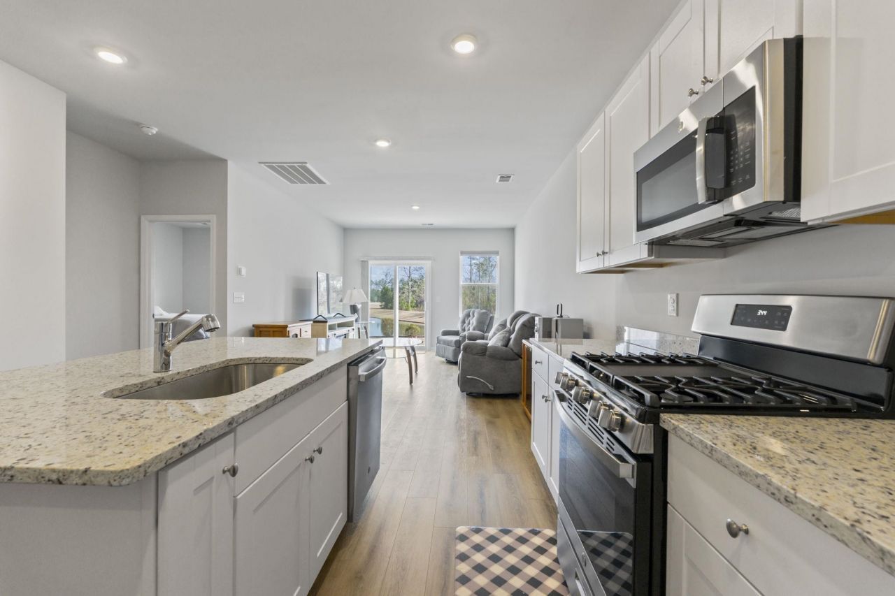 531 Harrison Mill St.  Photo 12