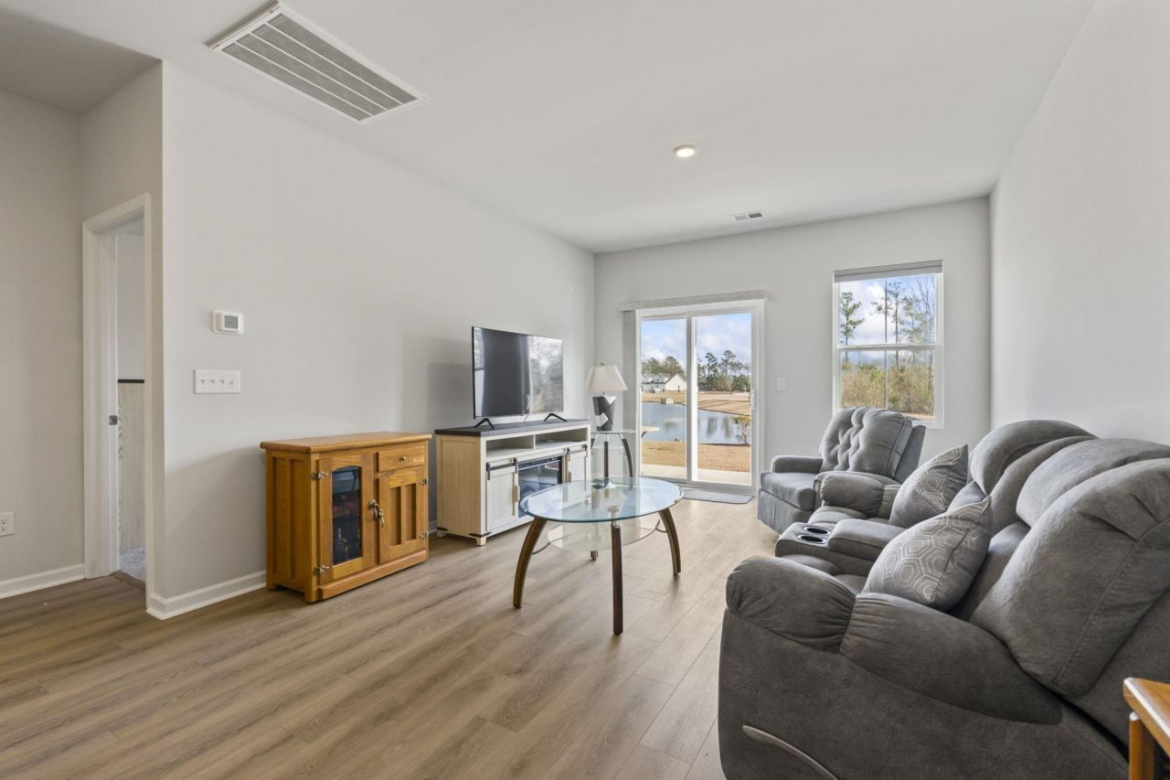 531 Harrison Mill St.  Photo 13