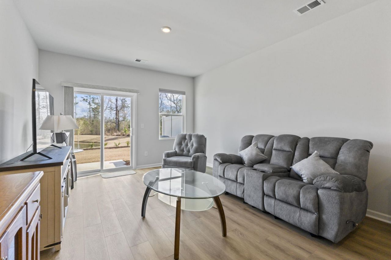 531 Harrison Mill St.  Photo 14