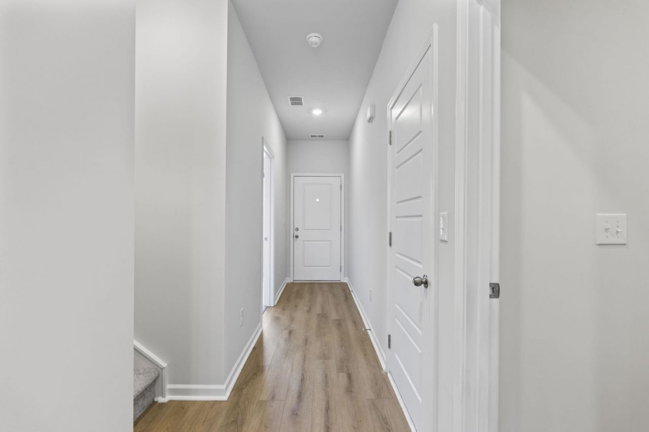 531 Harrison Mill St.  Photo 27